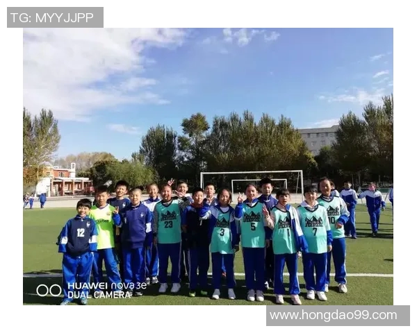 团结拼搏共铸辉煌香港足球明星队歌激励我们勇往直前的精神之歌