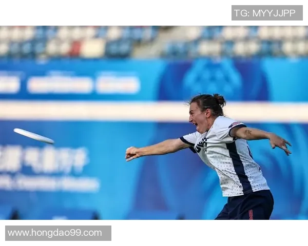 飞盘战术：成都飞盘队的中路突破体系